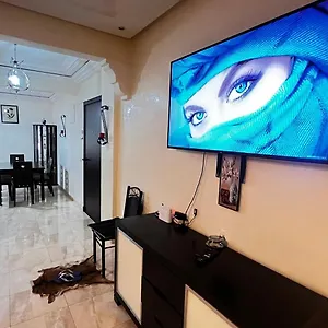  Apartamento Magnifique Spacieux Confort Propre Familial 2 Salon Et Salle A Manger A 20mn A Pied De Place Jemaa El Fina 4 Piscines Dans Espace De Golf A 12 Mn En Voitures L Entree Est Gratuit Pour La Clientele Ouvert Entre 10h Et 20h Marruecos